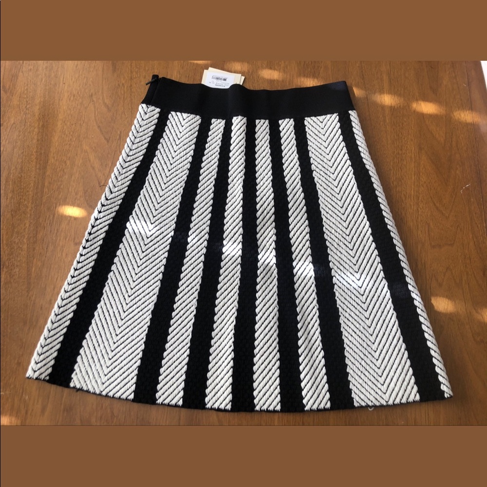 Maje skirt with tag - Picture 2 of 6